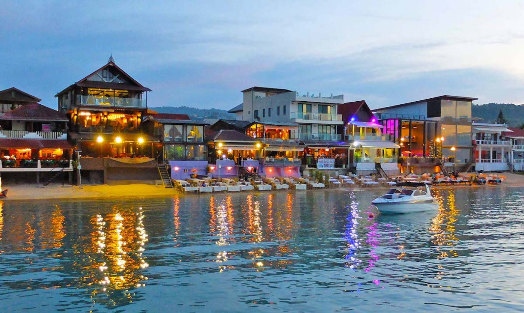 Fisherman’s Village – Koh Samui - Ayany Travel-Ayany Travel