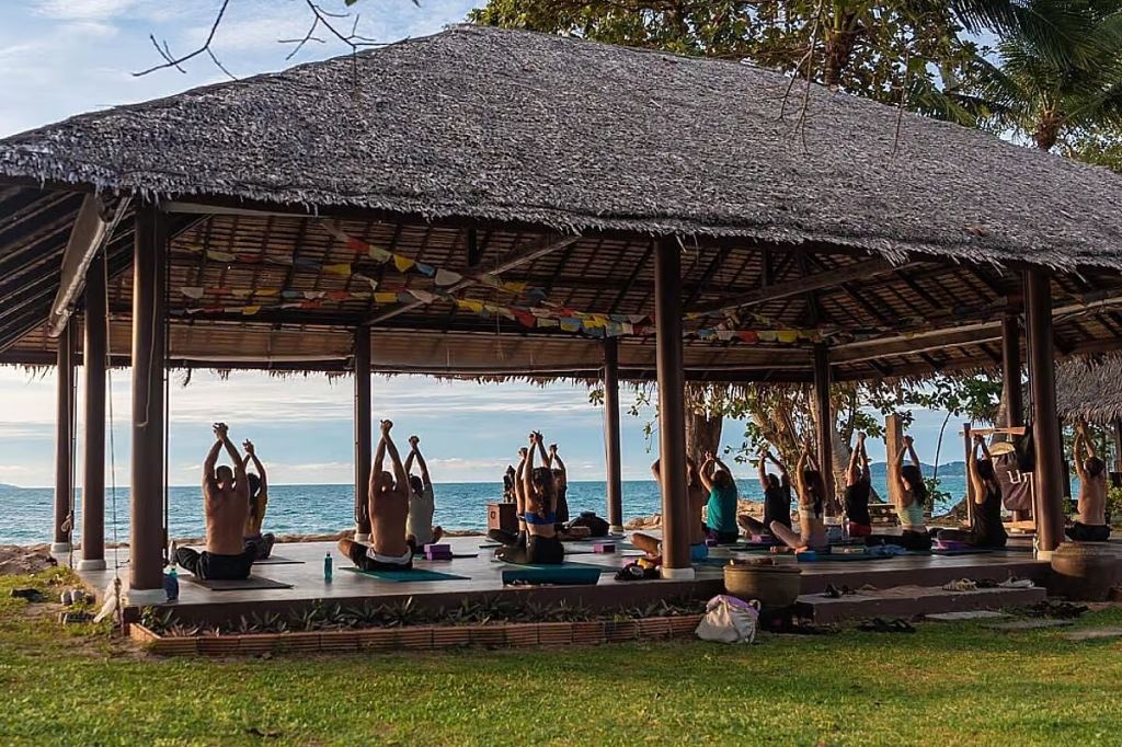 图片[2]-🧘‍♀️ Yoga and Meditation Retreat Day Tour in Koh Samui 🌿✨ - Ayany Travel-Ayany Travel