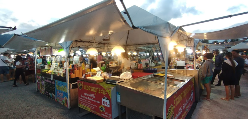 ✨Si Khao Night Market Overview | Must-Visit Market in Koh Samui✨ - Ayany Travel-Ayany Travel