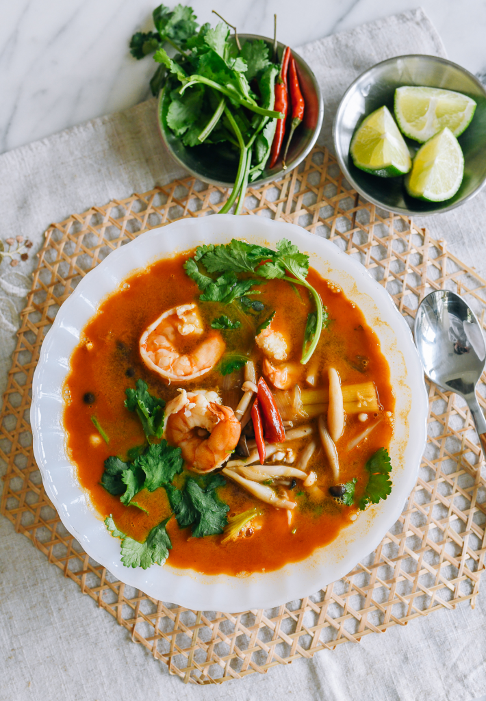 图片[4]-✨ Tom Yum Goong: The Classic Thai Spicy and Sour Shrimp Soup ✨ - Ayany Travel-Ayany Travel