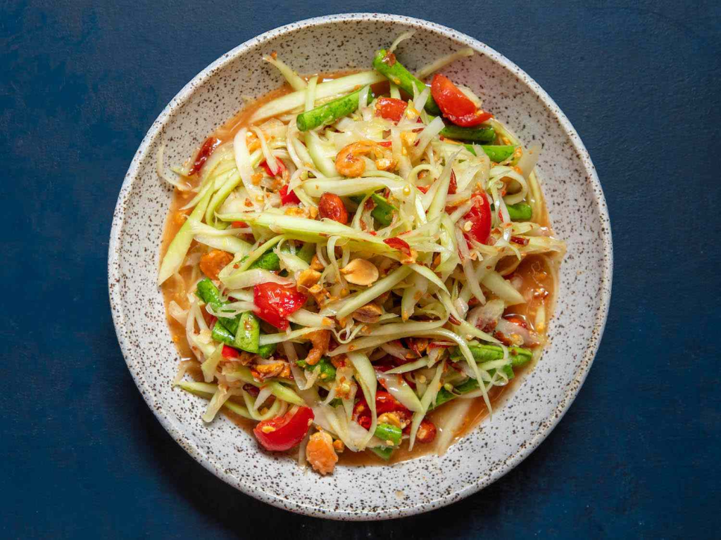 图片[6]-✨ Som Tam: Thai Green Papaya Salad ✨ - Ayany Travel-Ayany Travel