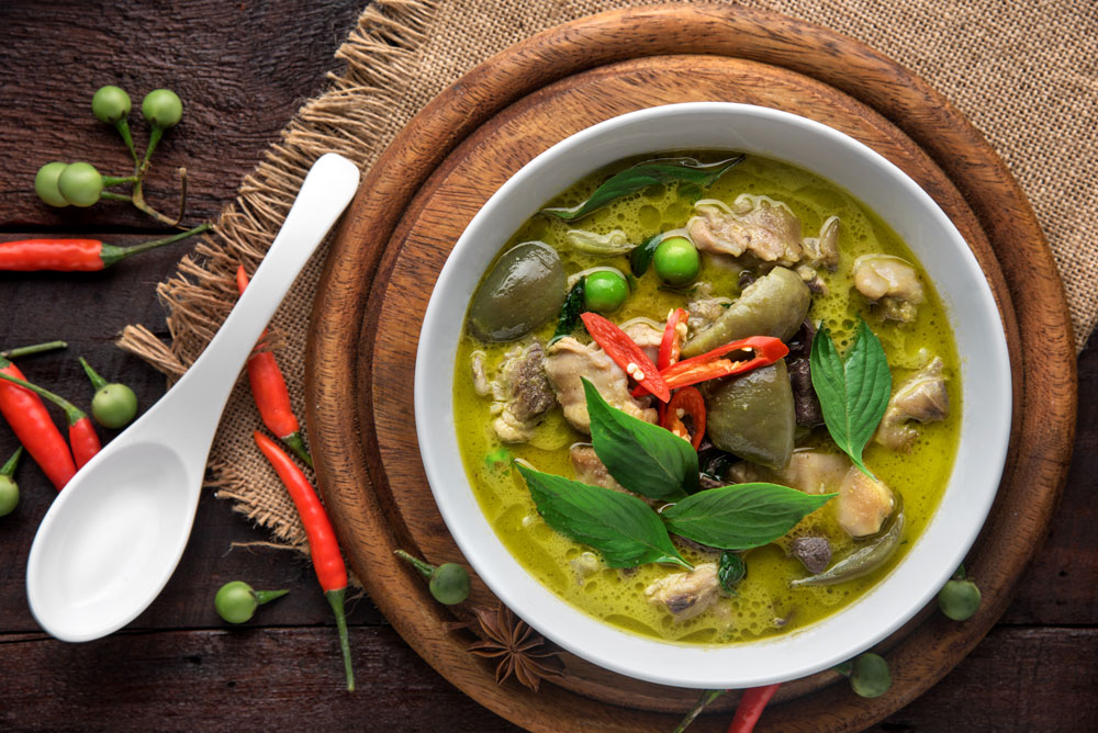 图片[5]-✨ Gaeng Keow Wan Gai: Thai Green Curry Chicken ✨ - Ayany Travel-Ayany Travel