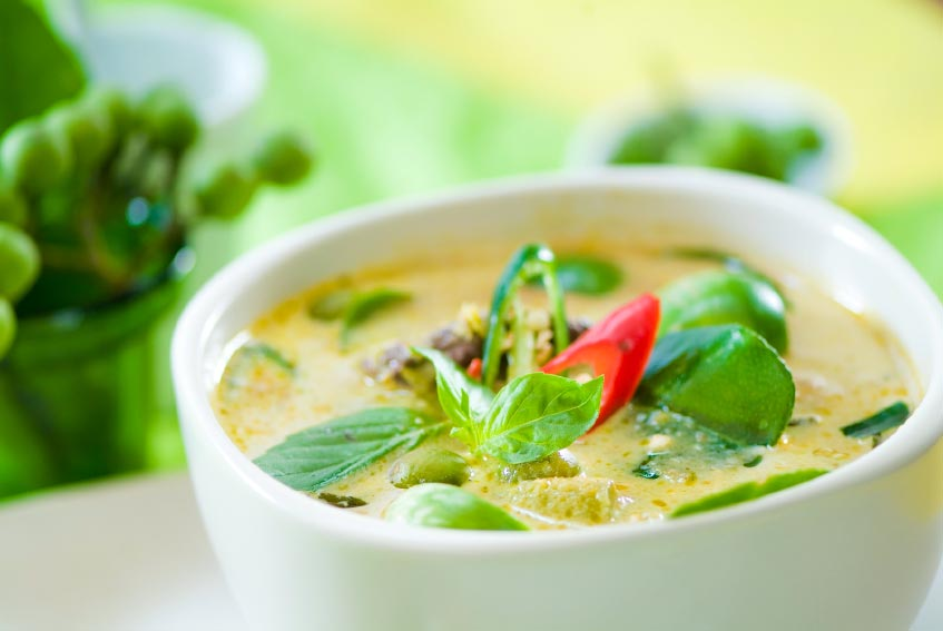 图片[4]-✨ Gaeng Keow Wan Gai: Thai Green Curry Chicken ✨ - Ayany Travel-Ayany Travel