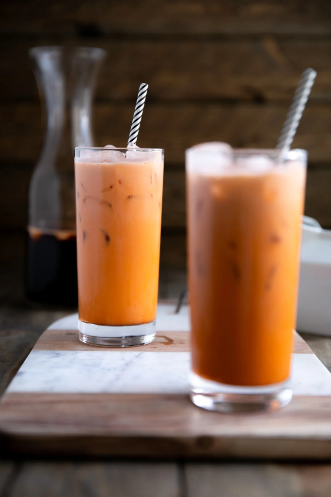 图片[2]-✨ Thai Iced Tea: A Sweet and Creamy Beverage ✨ - Ayany Travel-Ayany Travel