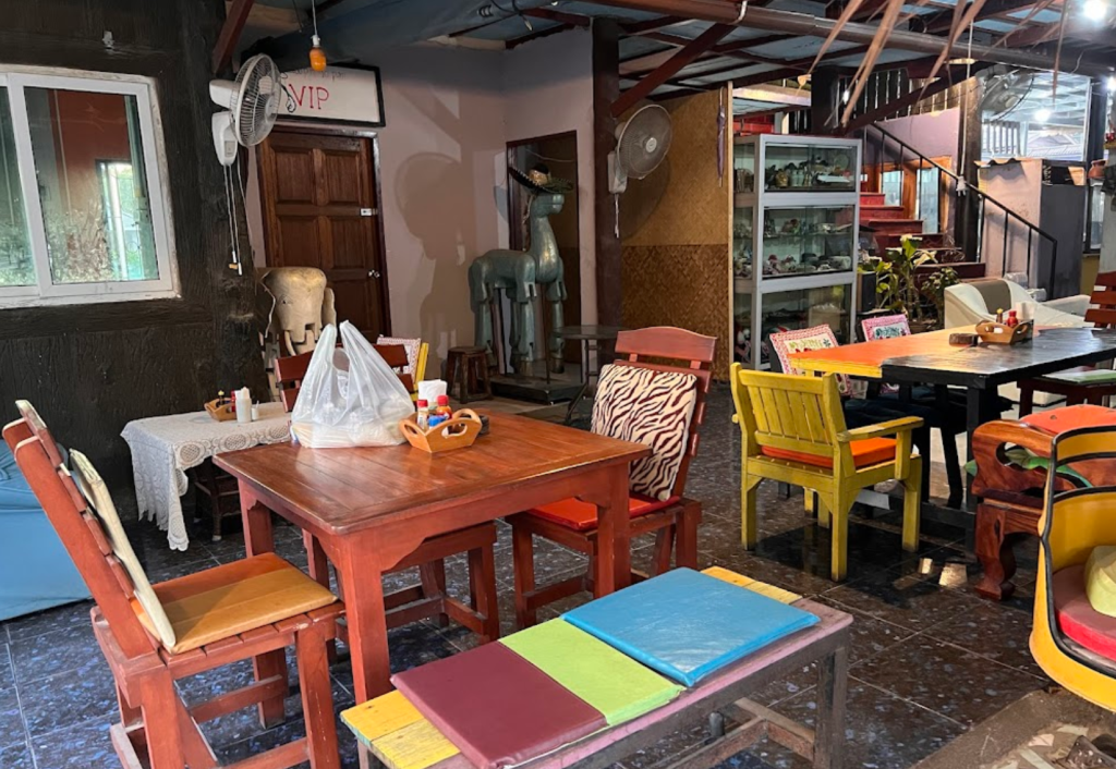 图片[2]-✨ The Hut Cafe: Authentic Thai Dining in Koh Samui's Fisherman’s Village ✨ - Ayany Travel-Ayany Travel